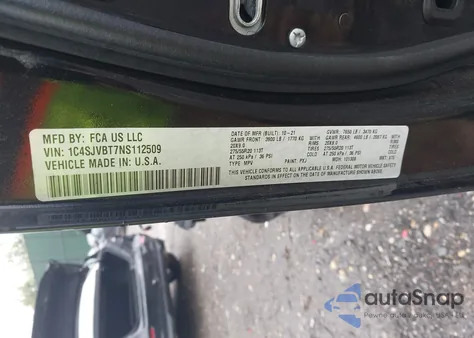 2022 Jeep Wagoneer Series Ii 4X4 from USA, damaged, VIN 1C4SJVBT7NS112509